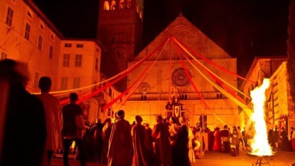 Calendimaggio: quando Assisi torna nel Medioevo per tre giorni